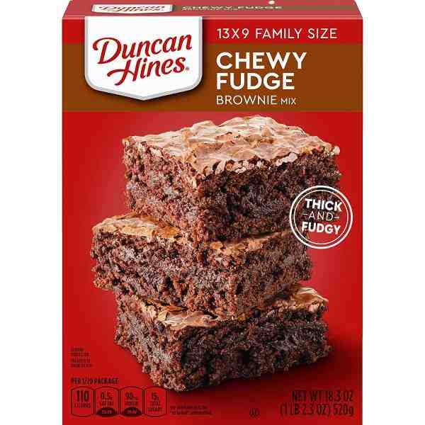 DUNCAN HINES CHEWY FUDGE BROWNIE MIX 18.3oz